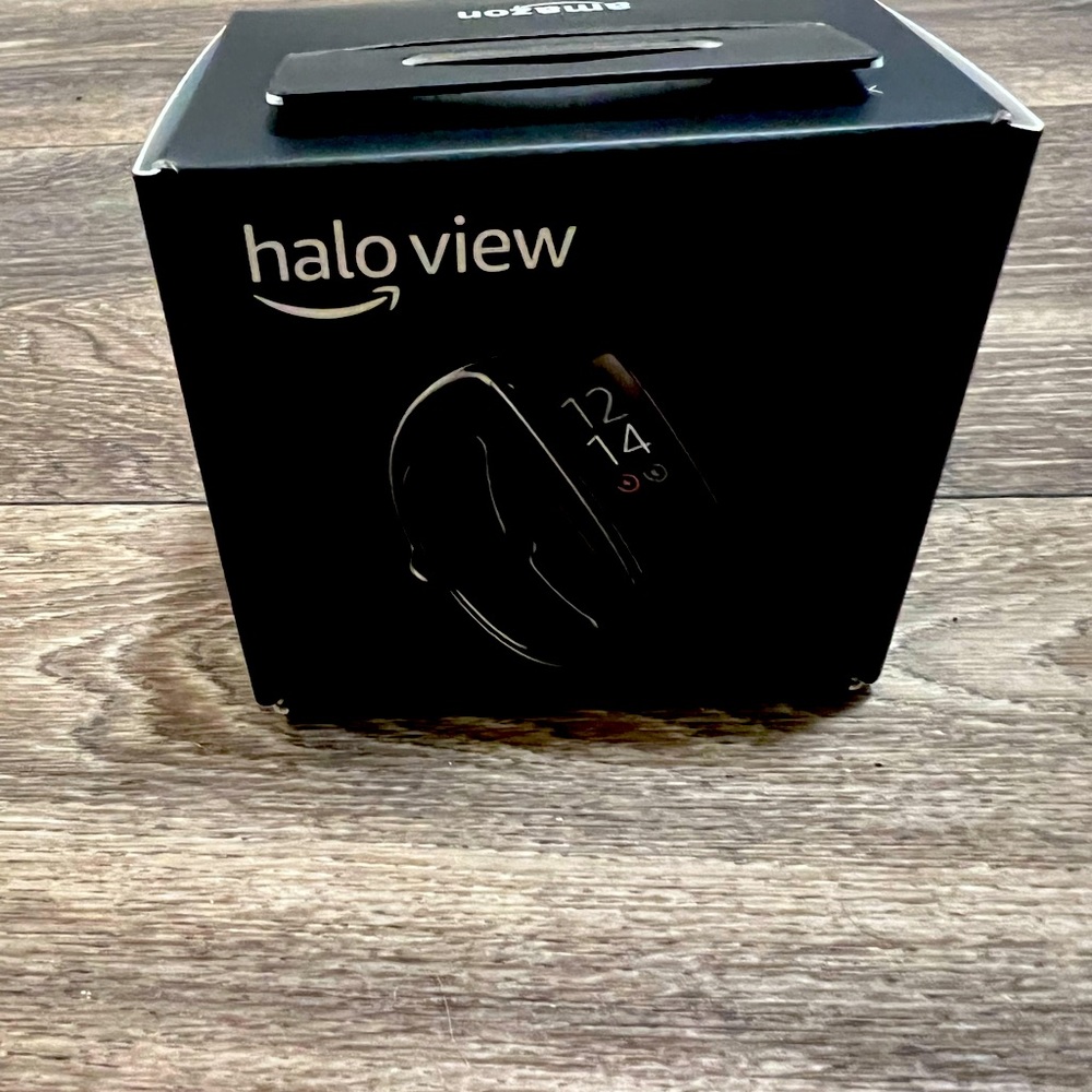 Halo View Fitness Smart Watch